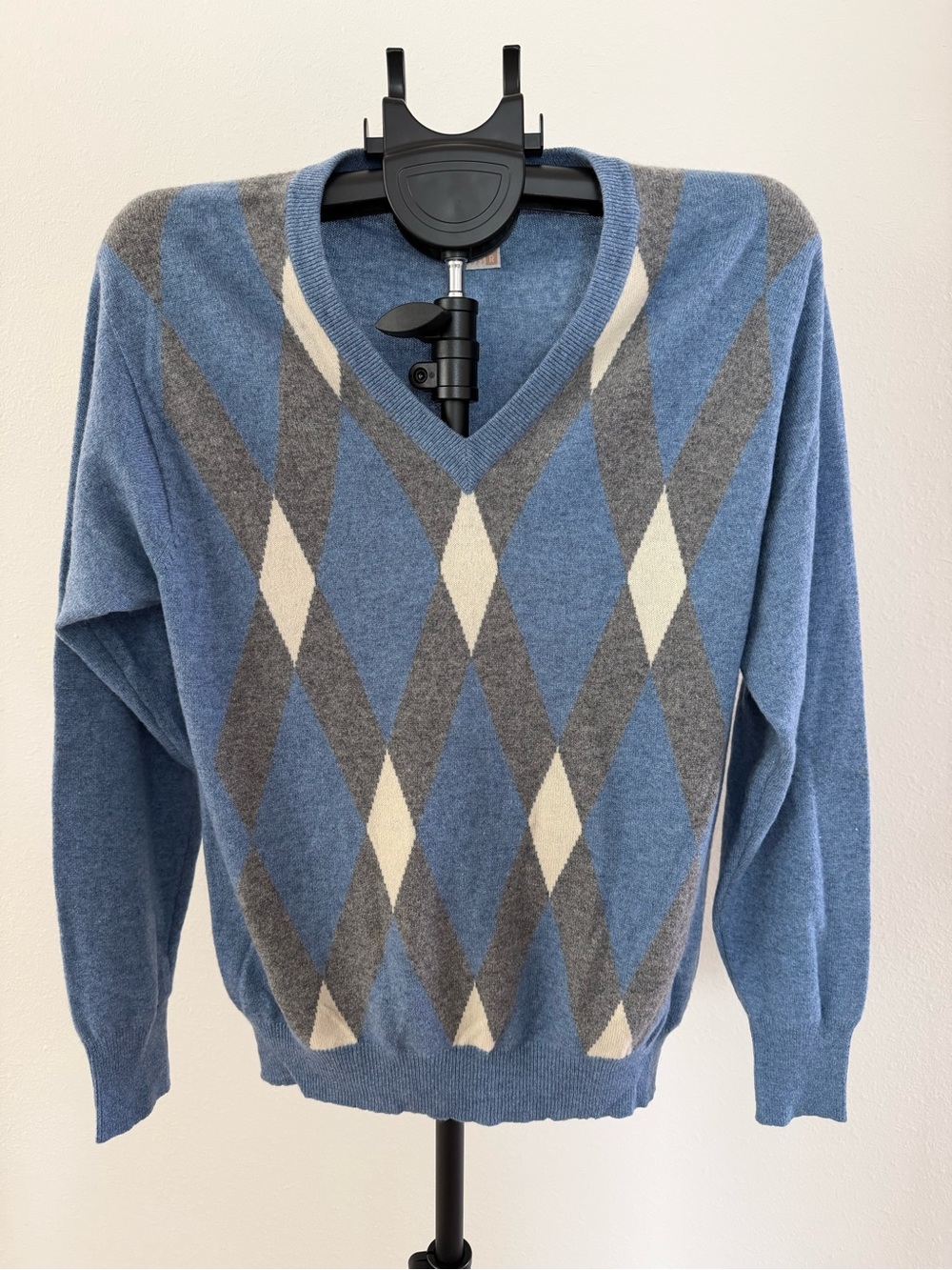 Vintage Cashmere Blue White & Gray Argyle Pattern Sweater Women’s Size 38